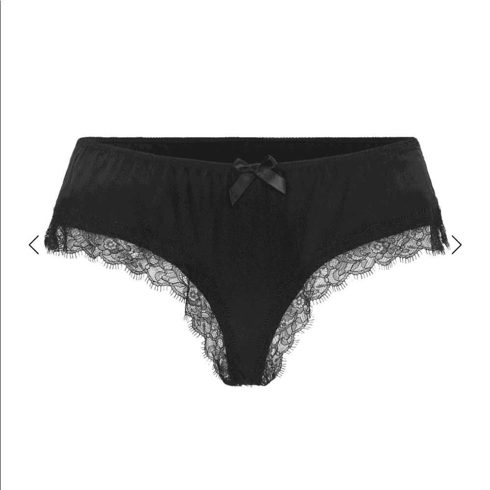 NWT Agent Provocateur Gisele Knickers in Black. SIZE 3
